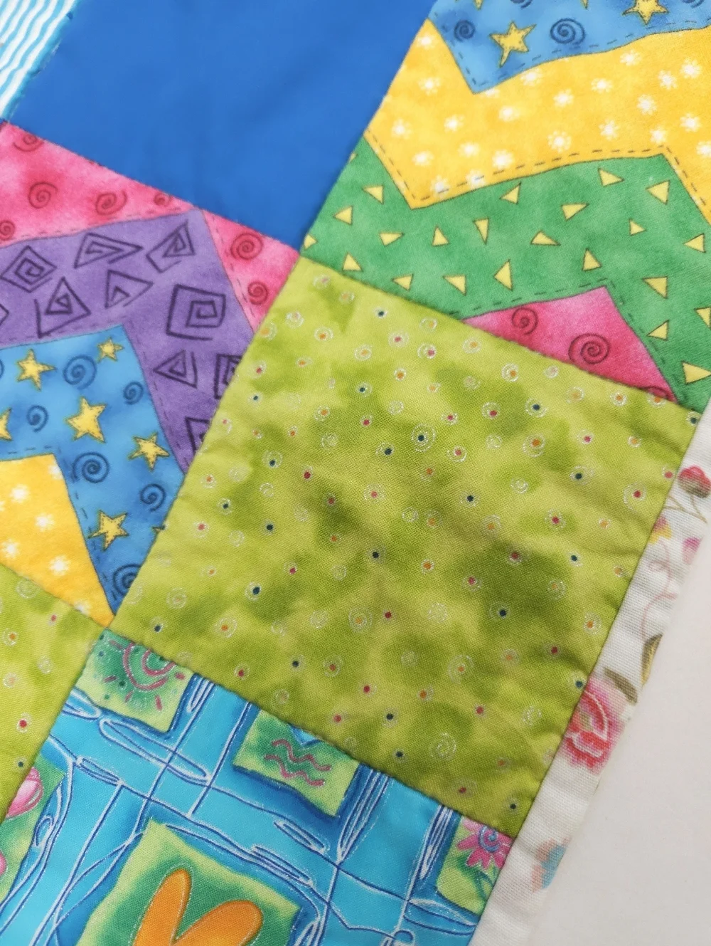 Handmade Patchwork Bright Colorful Cotton Play Lap Quilt 30x21.5 Inches